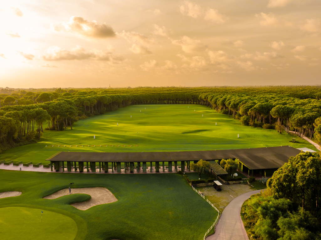 Montgomerie Maxx Royal Golf Course in Belek